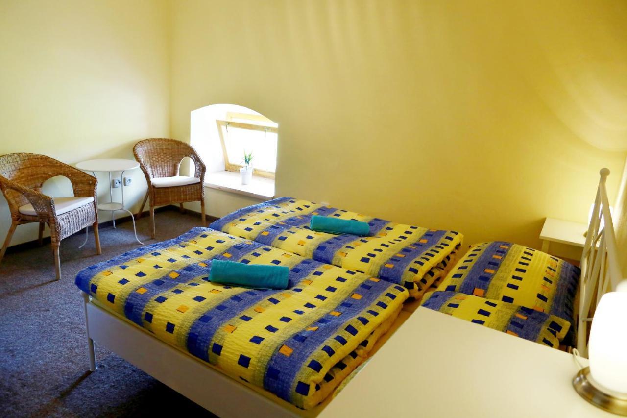 Zamek Liboun Hotel Louňovice pod Blaníkem Екстериор снимка