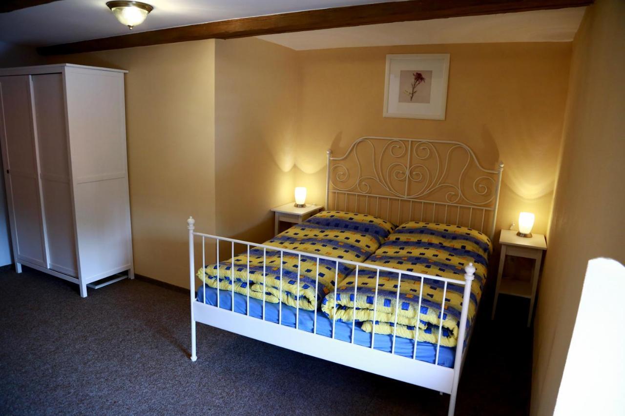 Zamek Liboun Hotel Louňovice pod Blaníkem Екстериор снимка